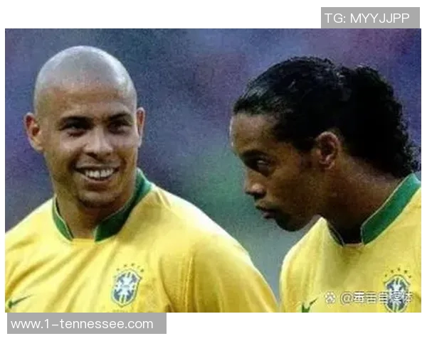 追溯绿茵起源探秘世界最早足球球星的传奇人生